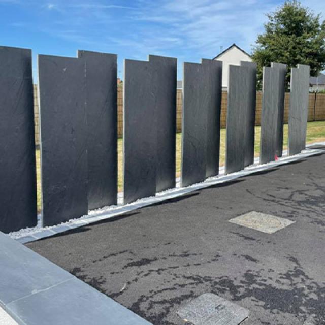 CLÔTURE, PAVAGE ET ENROBÉ SUR LA COMMUNE DE LIFFRÉ 35